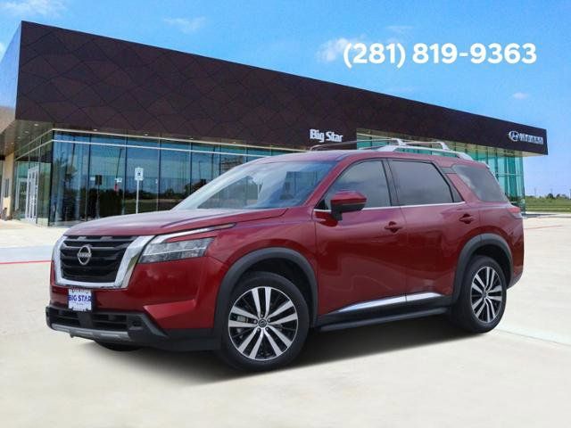 2023 Nissan Pathfinder Platinum