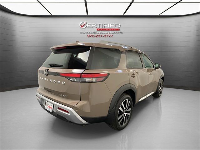 2023 Nissan Pathfinder Platinum