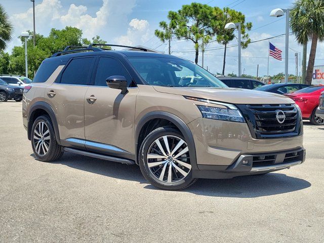 2023 Nissan Pathfinder Platinum