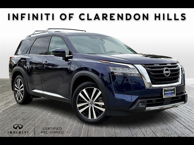 2023 Nissan Pathfinder Platinum