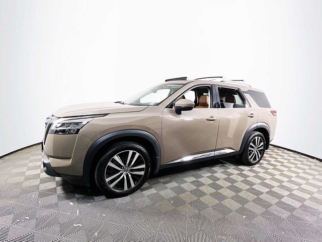 2023 Nissan Pathfinder Platinum