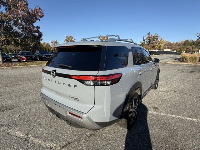 2023 Nissan Pathfinder Platinum