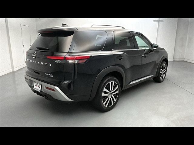 2023 Nissan Pathfinder Platinum