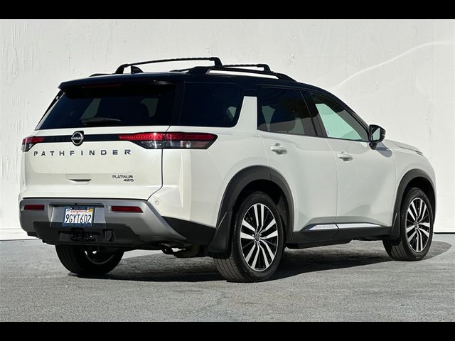 2023 Nissan Pathfinder Platinum