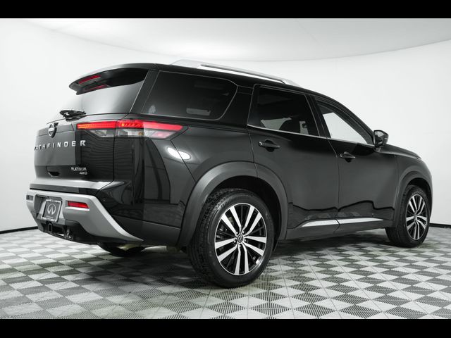 2023 Nissan Pathfinder Platinum