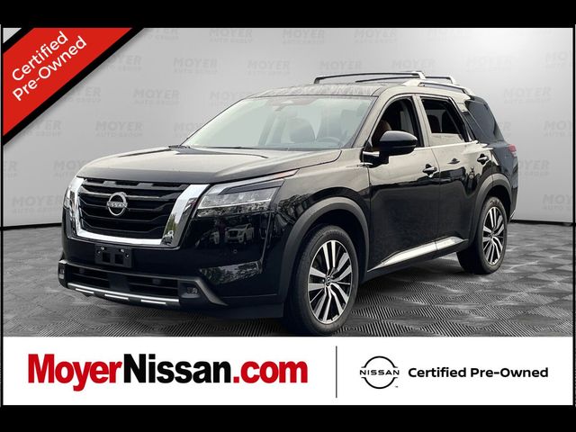 2023 Nissan Pathfinder Platinum