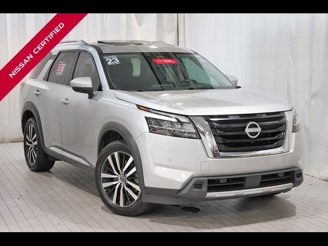 2023 Nissan Pathfinder Platinum