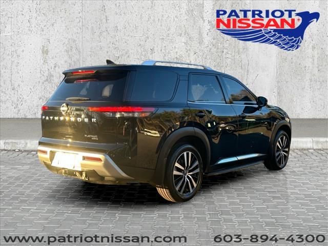 2023 Nissan Pathfinder Platinum