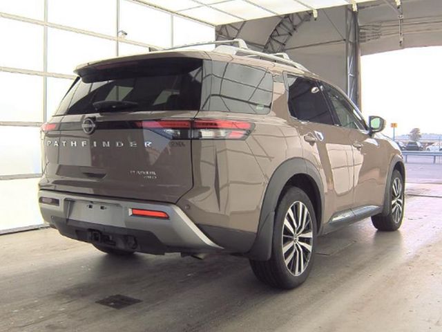 2023 Nissan Pathfinder Platinum