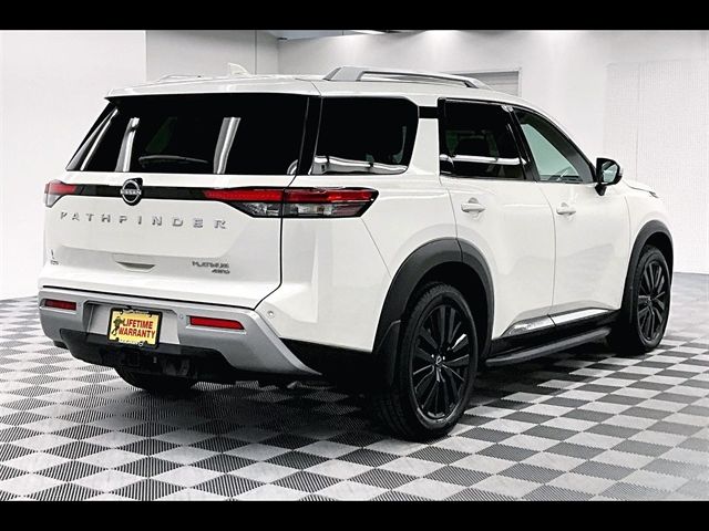 2023 Nissan Pathfinder Platinum