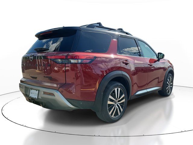 2023 Nissan Pathfinder Platinum