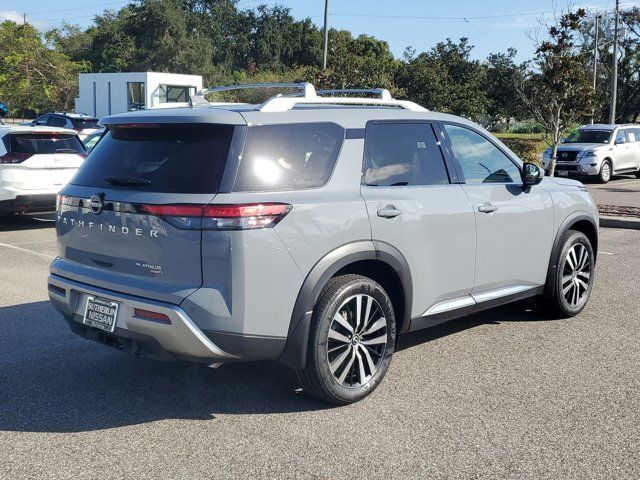 2023 Nissan Pathfinder Platinum