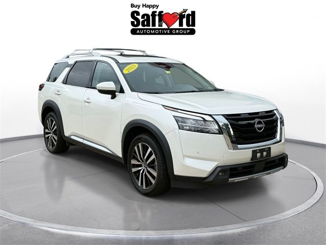 2023 Nissan Pathfinder Platinum