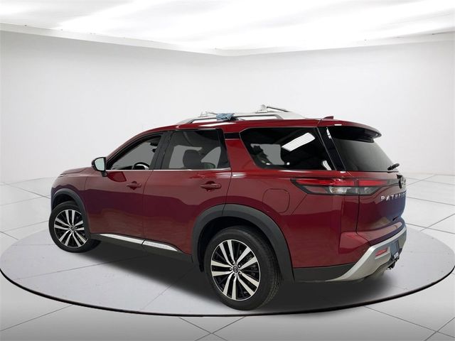 2023 Nissan Pathfinder Platinum