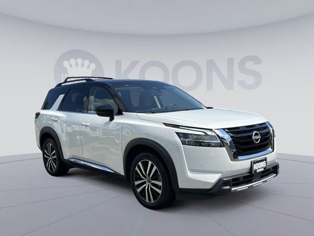 2023 Nissan Pathfinder Platinum
