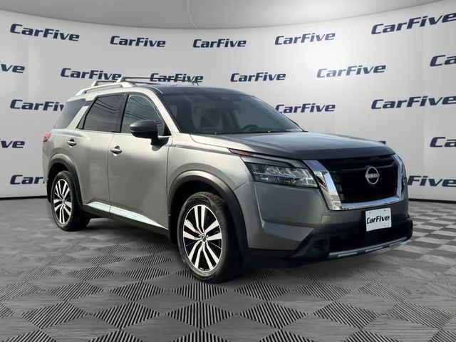 2023 Nissan Pathfinder Platinum