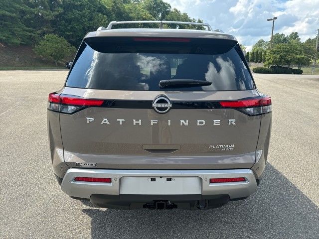 2023 Nissan Pathfinder Platinum