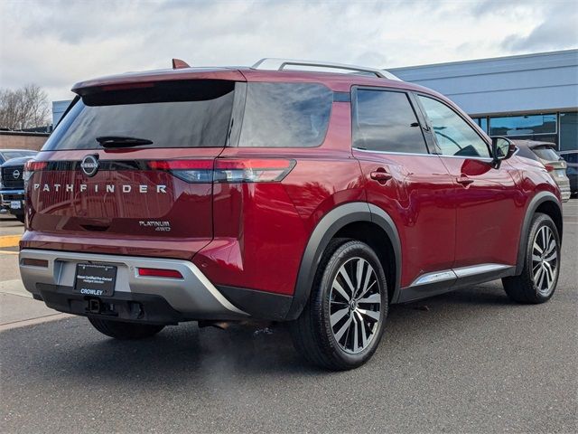 2023 Nissan Pathfinder Platinum