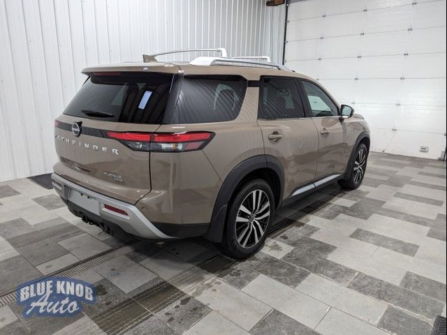 2023 Nissan Pathfinder Platinum