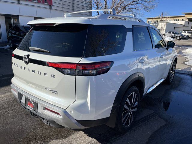 2023 Nissan Pathfinder Platinum