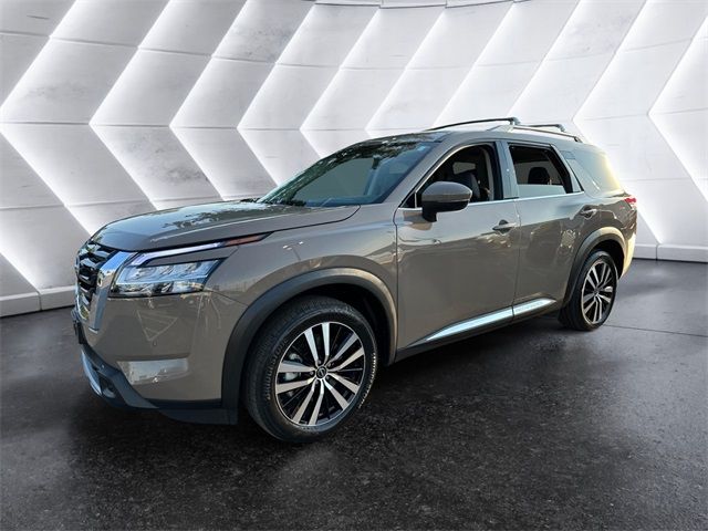 2023 Nissan Pathfinder Platinum