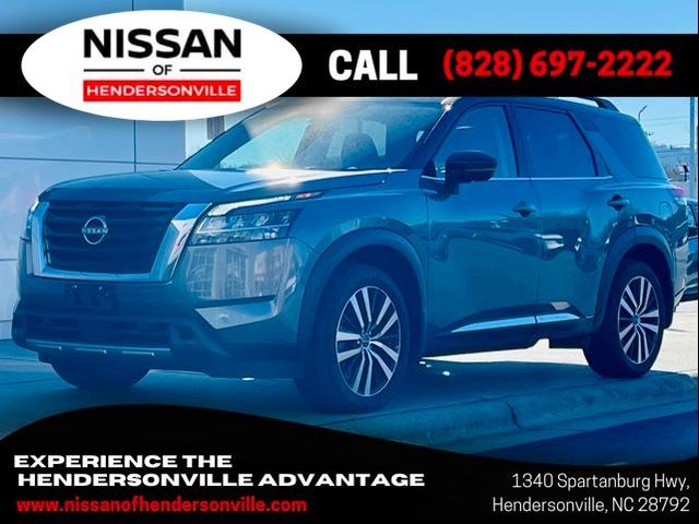 2023 Nissan Pathfinder Platinum