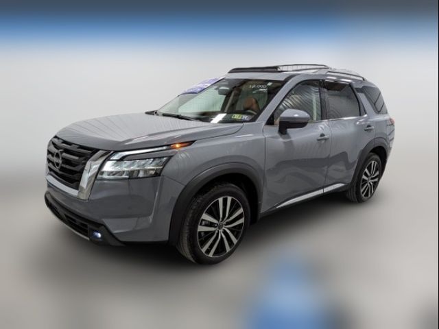 2023 Nissan Pathfinder Platinum