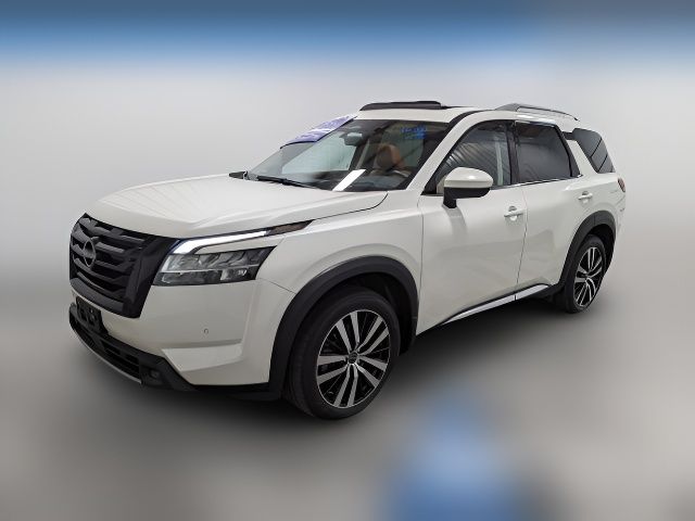 2023 Nissan Pathfinder Platinum