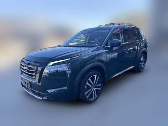 2023 Nissan Pathfinder Platinum