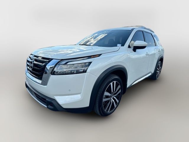 2023 Nissan Pathfinder Platinum