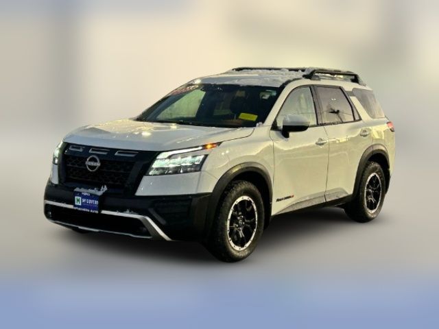 2023 Nissan Pathfinder SV