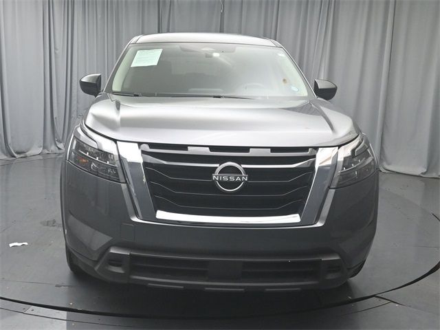 2023 Nissan Pathfinder S