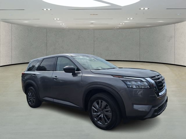 2023 Nissan Pathfinder S