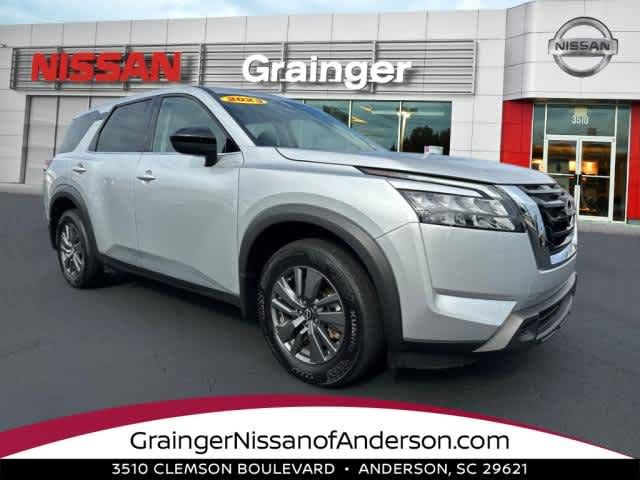 2023 Nissan Pathfinder S