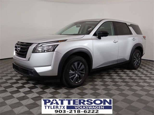 2023 Nissan Pathfinder S