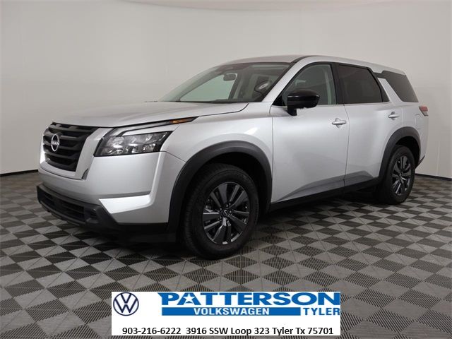 2023 Nissan Pathfinder S