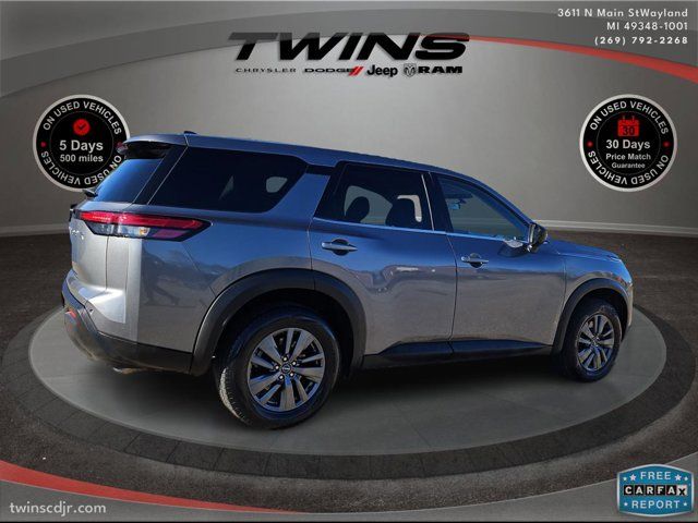 2023 Nissan Pathfinder S