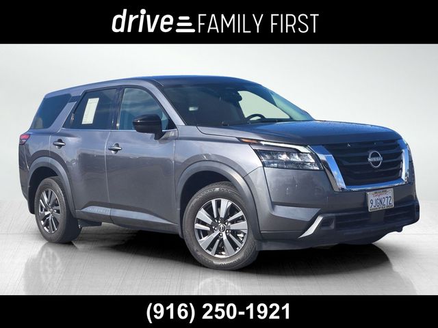 2023 Nissan Pathfinder S