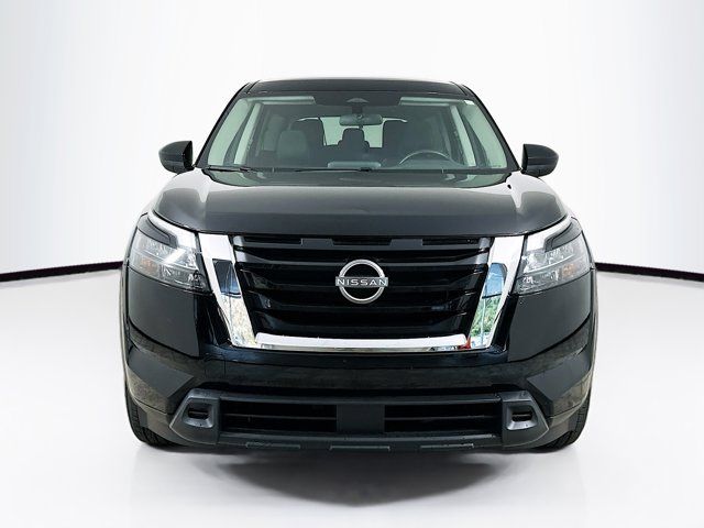 2023 Nissan Pathfinder S