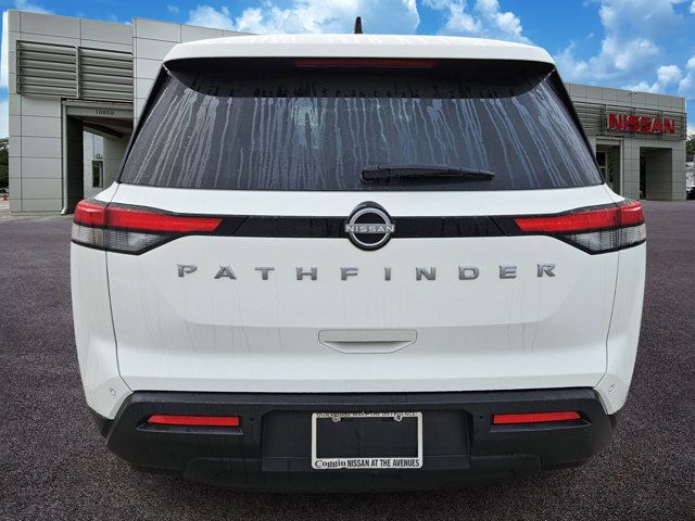 2023 Nissan Pathfinder S