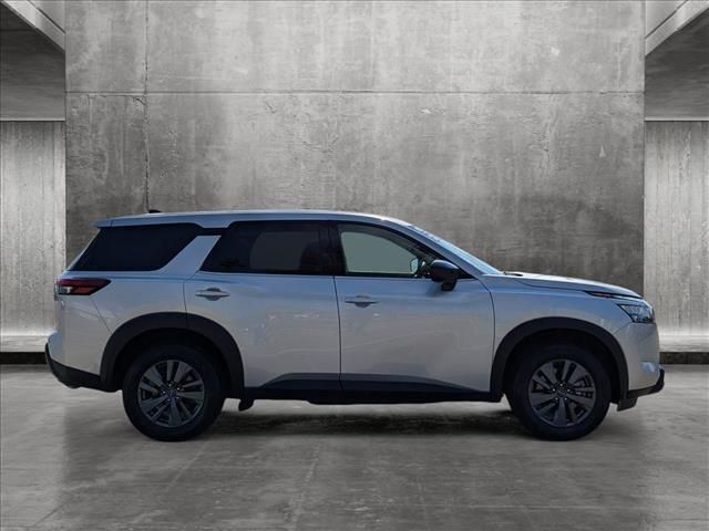 2023 Nissan Pathfinder S