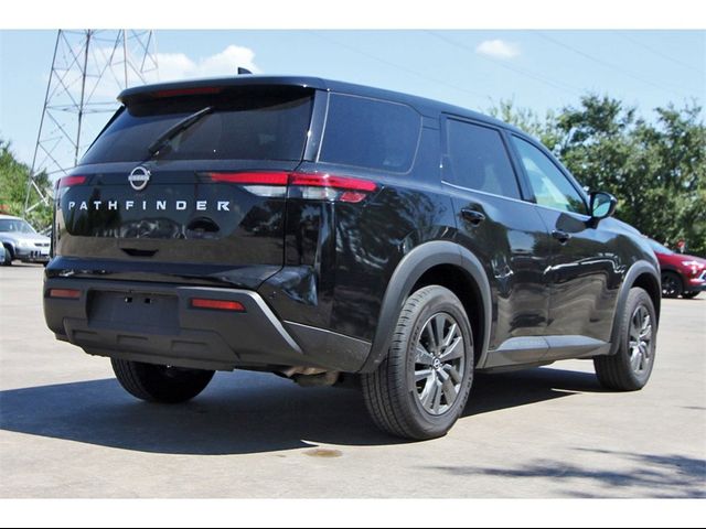 2023 Nissan Pathfinder S