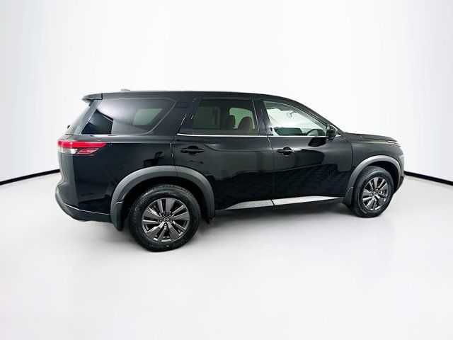 2023 Nissan Pathfinder S