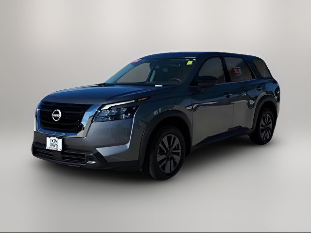 2023 Nissan Pathfinder S