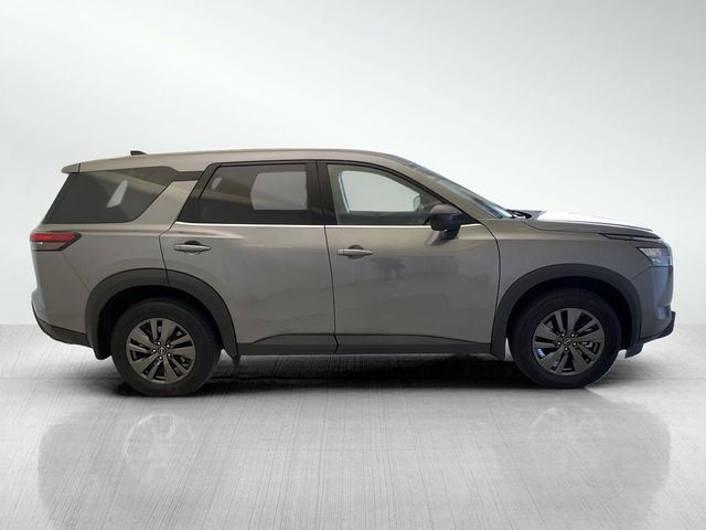 2023 Nissan Pathfinder S