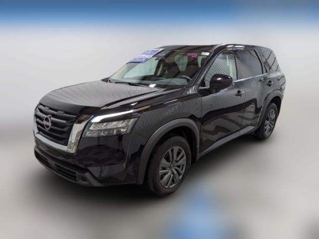 2023 Nissan Pathfinder S