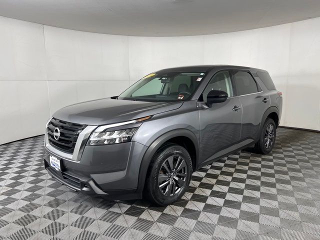 2023 Nissan Pathfinder S