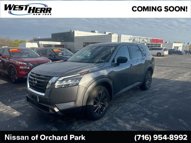 2023 Nissan Pathfinder S