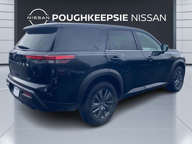 2023 Nissan Pathfinder S