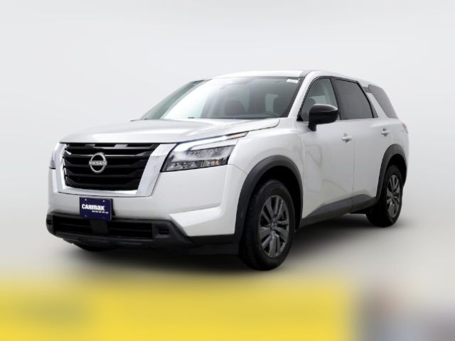 2023 Nissan Pathfinder S